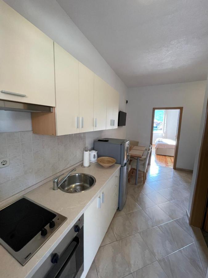 Ivan I Matej Apartments Блаце Экстерьер фото
