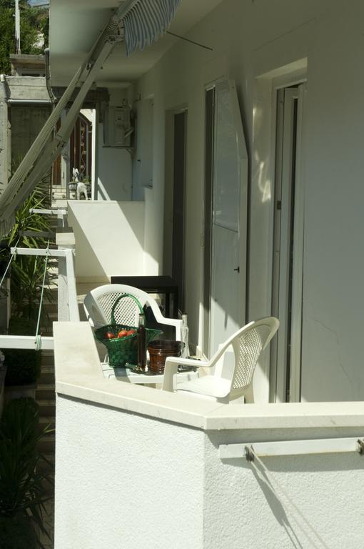 Ivan I Matej Apartments Блаце Экстерьер фото