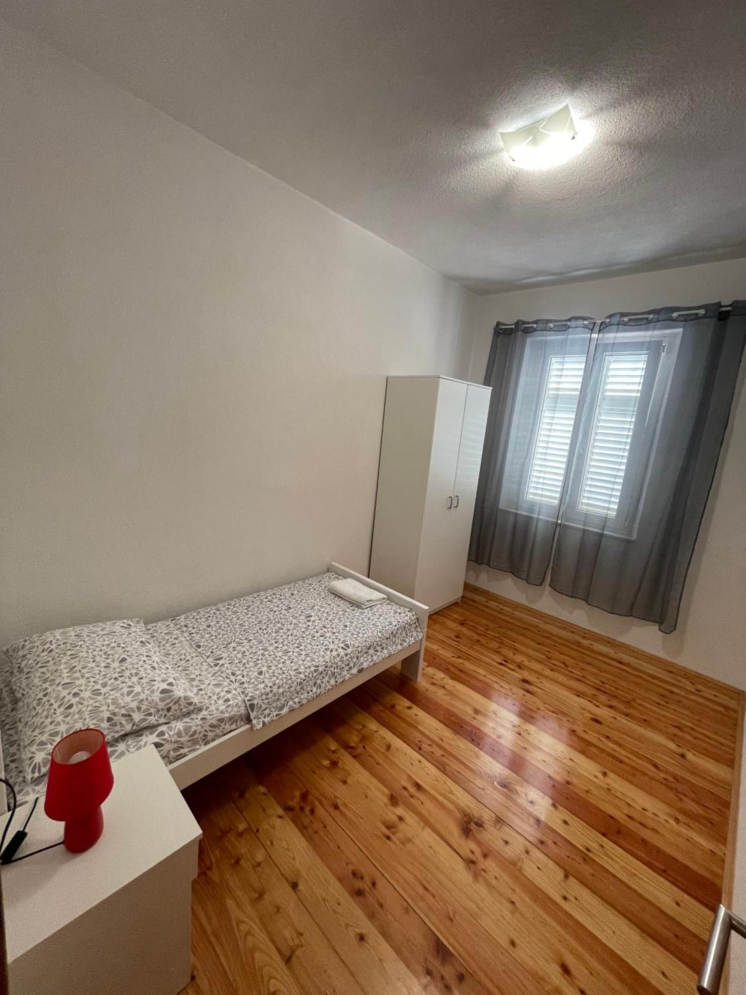 Ivan I Matej Apartments Блаце Экстерьер фото