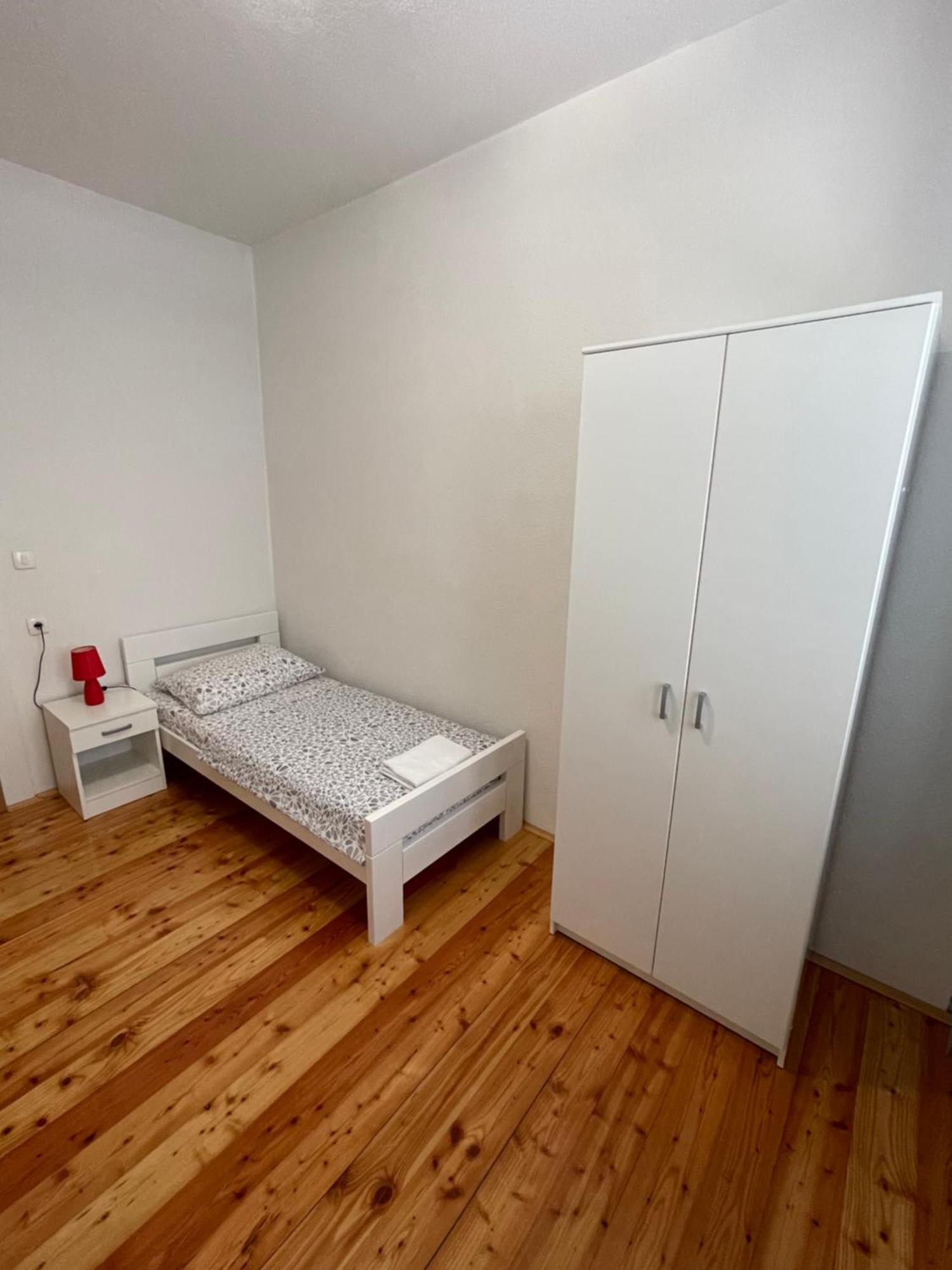 Ivan I Matej Apartments Блаце Экстерьер фото