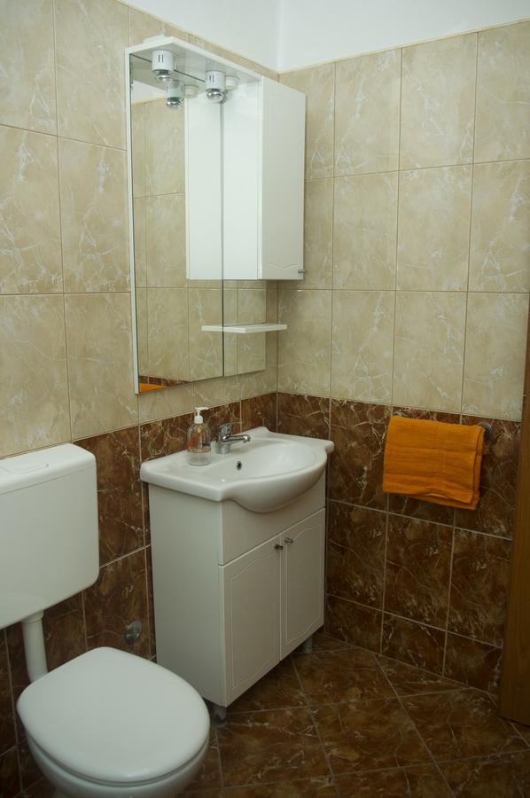 Ivan I Matej Apartments Блаце Экстерьер фото